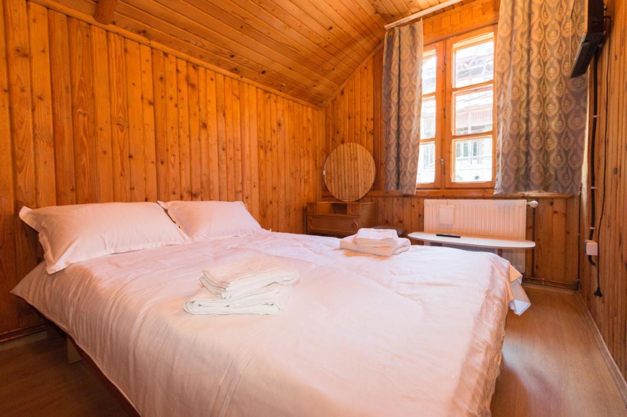 Rustic Regal Apartman Sinaia Kültér fotó